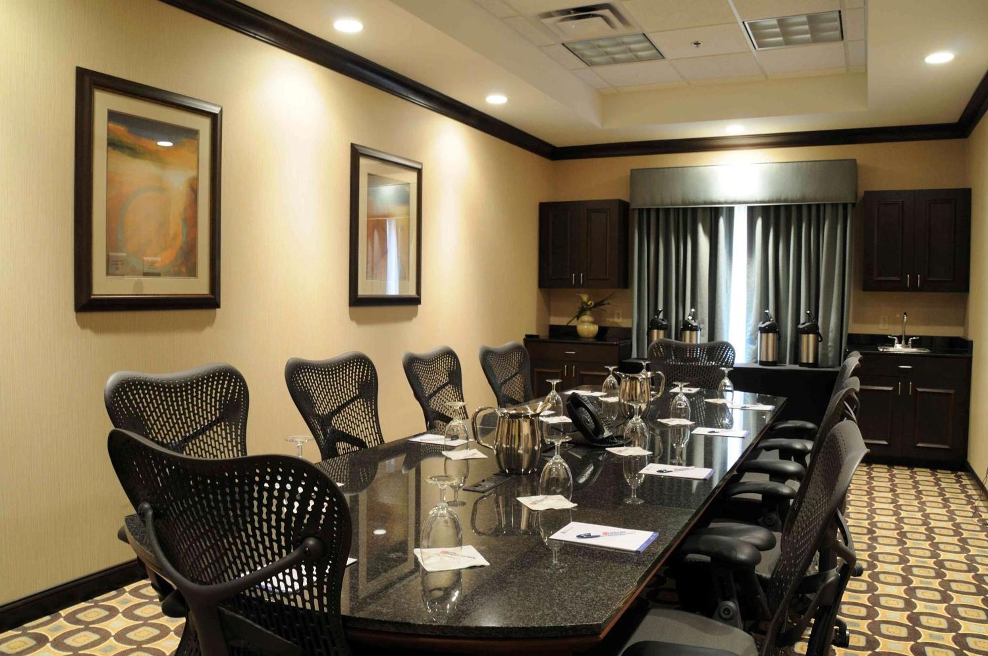 Hilton Garden Inn Картерсвилл Экстерьер фото