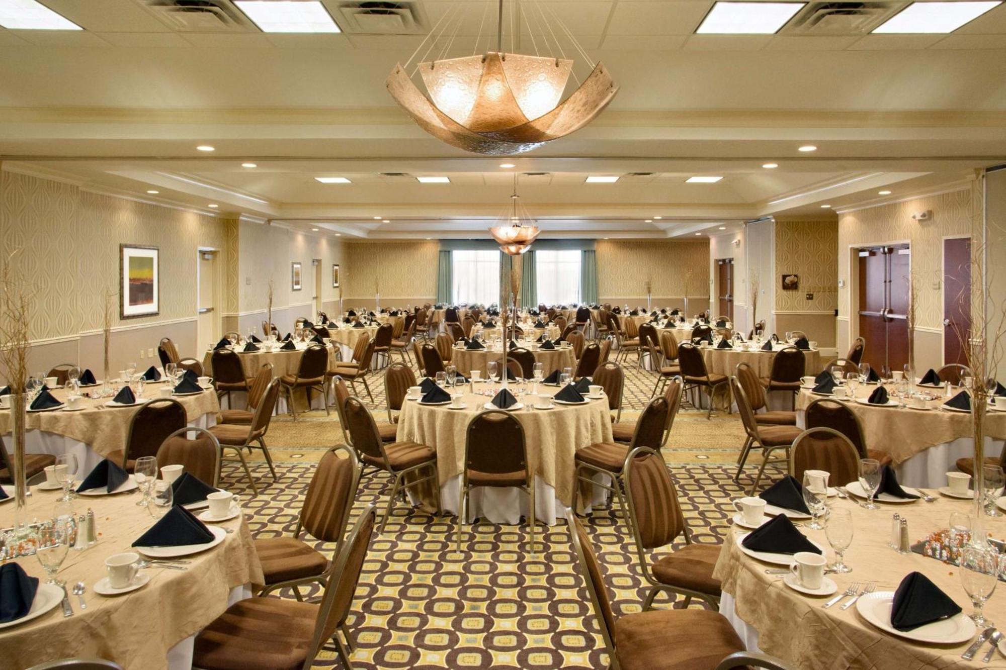 Hilton Garden Inn Картерсвилл Экстерьер фото